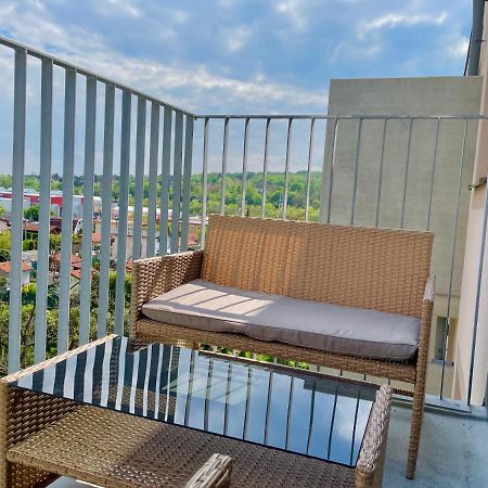 55 M2 Stylish Apartment With Balcony & Parking Wien Exterior foto