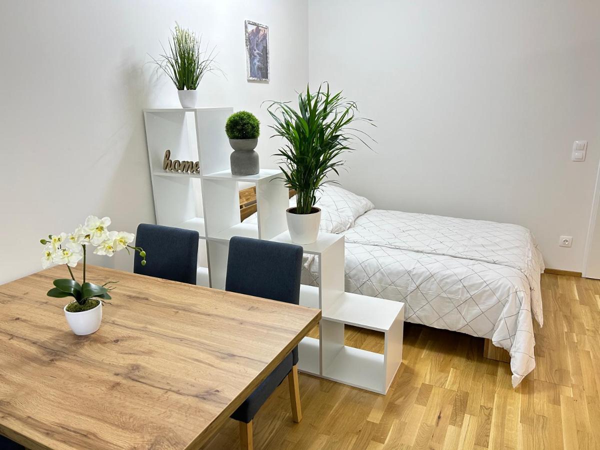 55 M2 Stylish Apartment With Balcony & Parking Wien Exterior foto