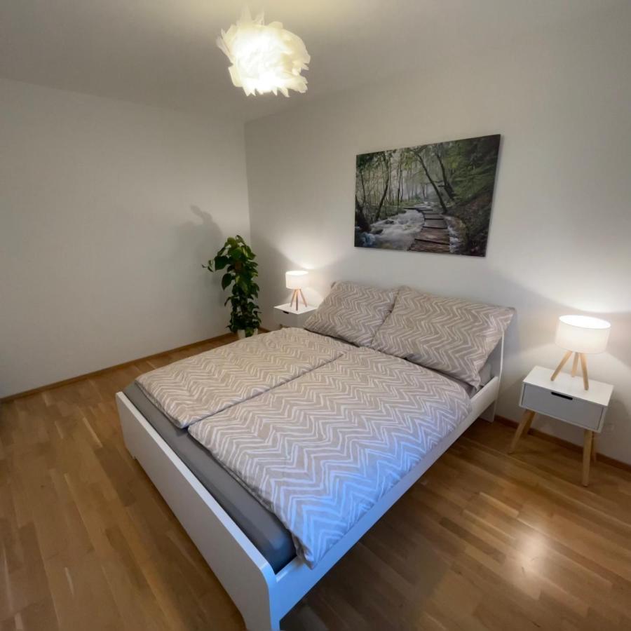 55 M2 Stylish Apartment With Balcony & Parking Wien Exterior foto